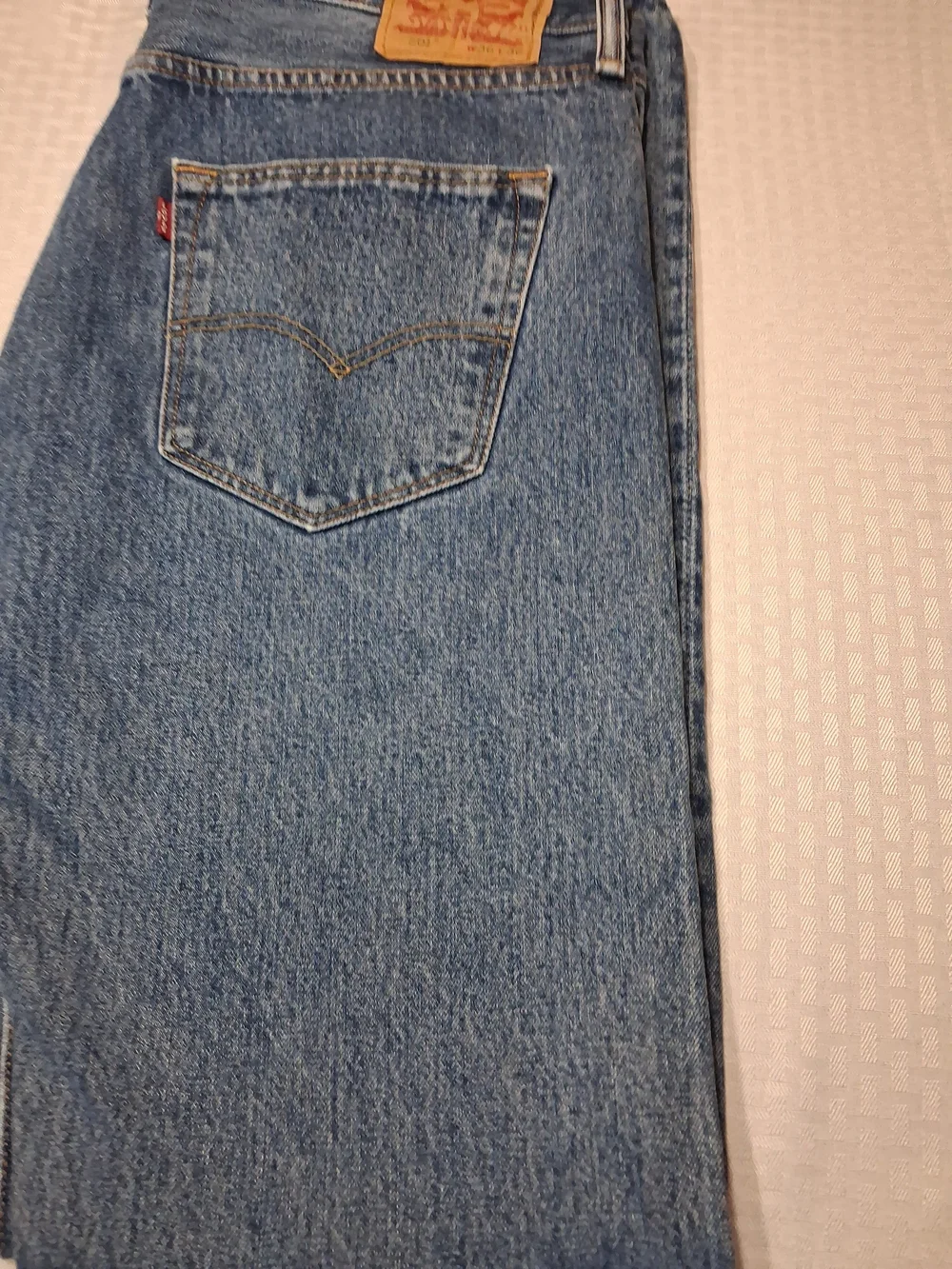 Levi's Men's Medium Blue Bootcut Jeans